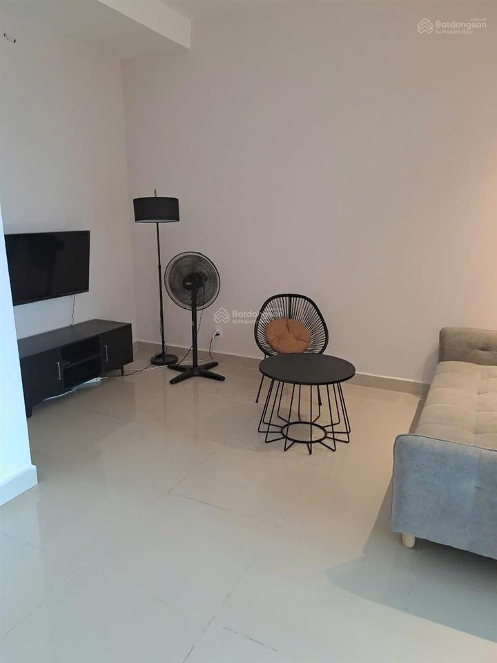 Cho thuê ch belleza, 1pn, 1wc có nội thất, giá 7tr. hà 0917 987 ***