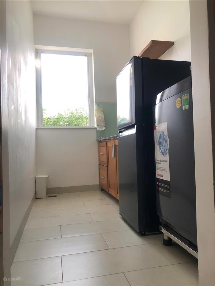 Cho thuê ch dịch vụ liền kề cc era đức khải. full nt giá 6,5tr, ở ngay