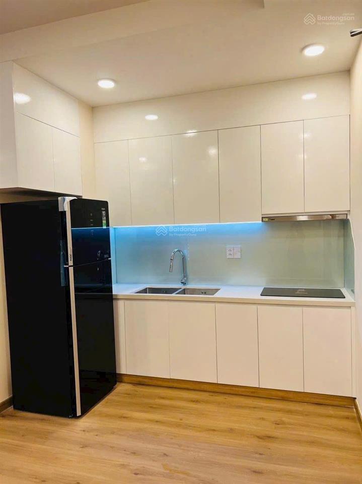 Hàng hiếm! bán ch viva plaza, 3pn, 2wc căn góc giá 4.95 tỷ, có nội thất. hà 0917 987 ***