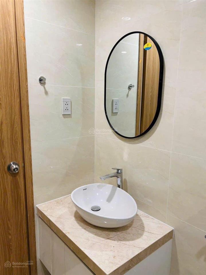 Hàng hiếm! bán ch viva plaza, 3pn, 2wc căn góc giá 4.95 tỷ, có nội thất. hà 0917 987 ***