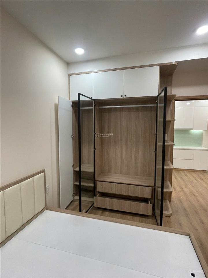 Cho thuê ch viva plaza, 1pn có nội thất, nhà mới giá 10tr.  hà 0917 987 ***