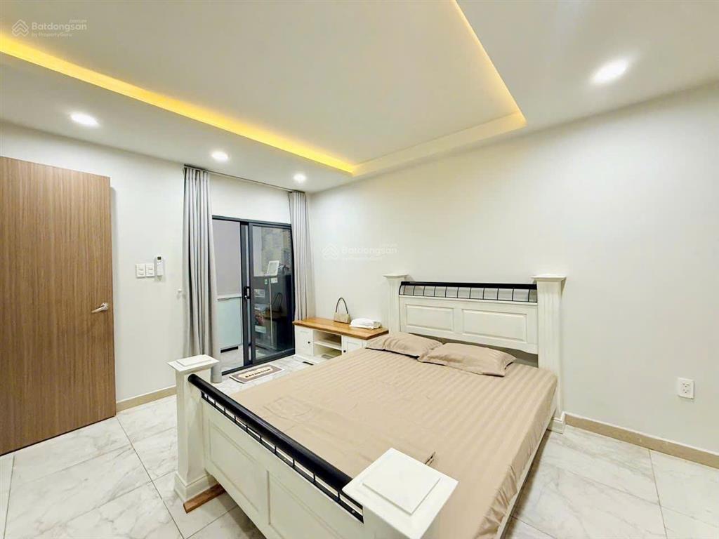 Cho thuê chdv kế bên cc era ton và belleza, giá chỉ 5,8tr/tháng. đầy đủ nội thất