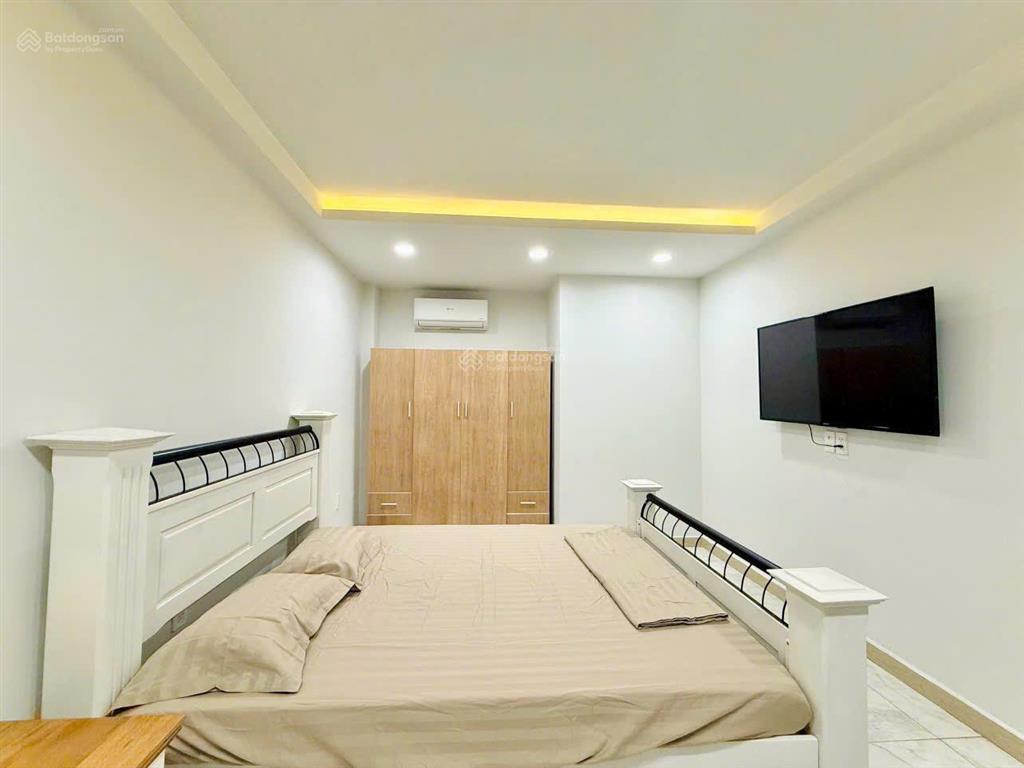 Cho thuê chdv kế bên cc era ton và belleza, giá chỉ 5,8tr/tháng. đầy đủ nội thất