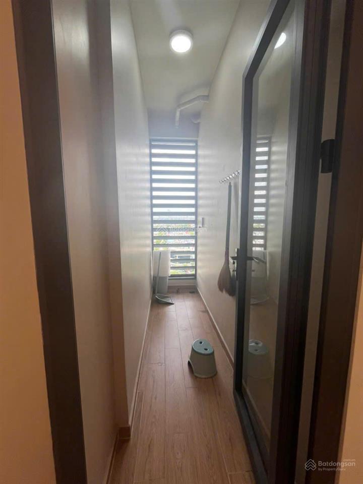 Cho thuê ch viva plaza, 55m2, 2pn, 1wc có rèm, máy lạnh giá 9tr. hà 0917 987 ***