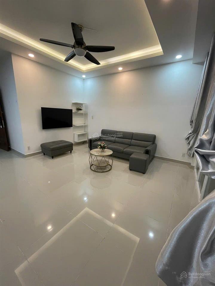 Cho thuê ch belleza, q7. 102m2, 3pn, 2wc, đầy đủ nội thất, view sông giá 12tr. ở ngay