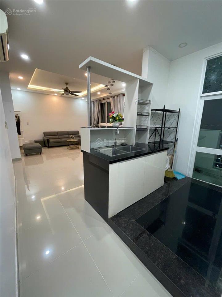 Cho thuê ch belleza, q7. 102m2, 3pn, 2wc, đầy đủ nội thất, view sông giá 12tr. ở ngay