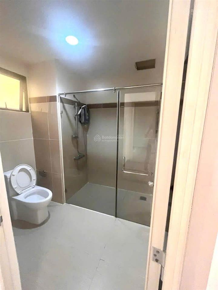 Cho thuê ch era town. dt 45m², 1pn, có sẵn máy lạnh giá 6.5tr. hà 0917 987 ***