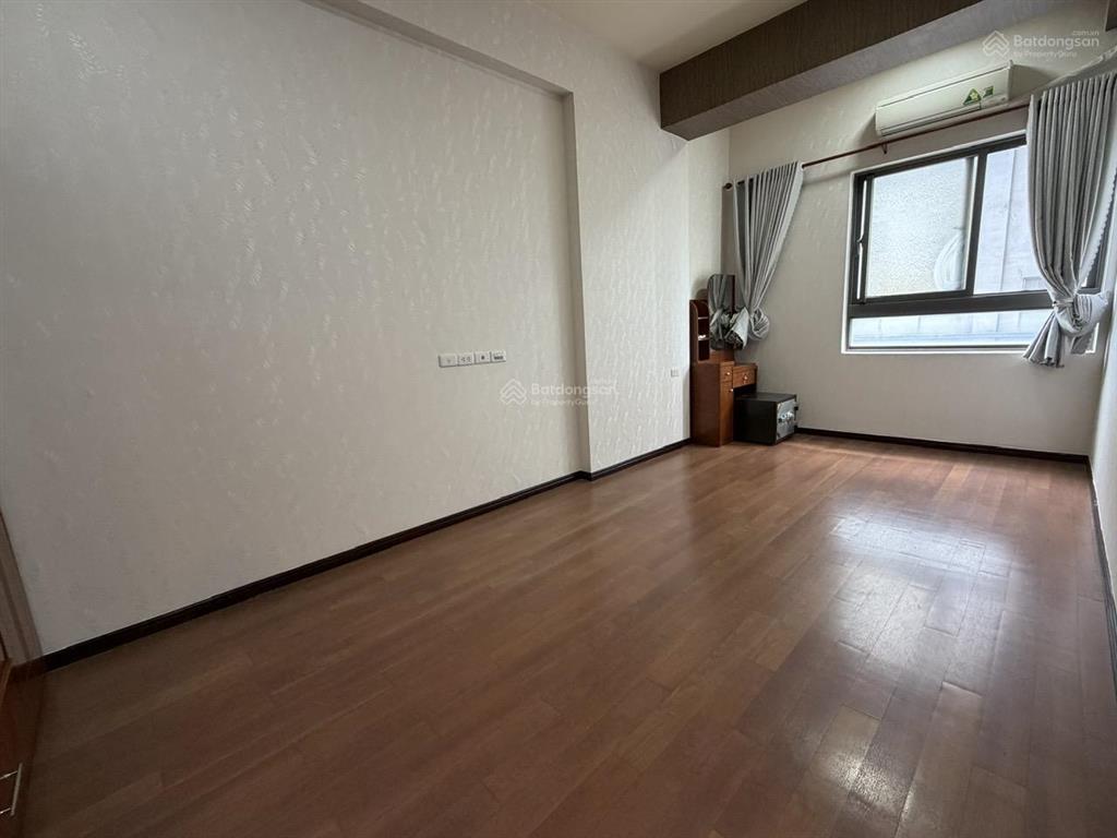 Cần bán ch docklands, q7. 73m2, 2pn, 1wc giá 5 tỷ, nhà mới đẹp.  hà 0917 987 ***