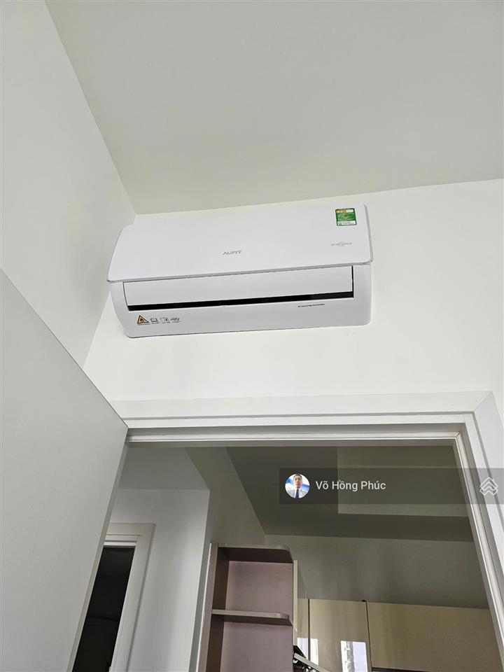 Cho thuê căn 2 pn 2wc, 93m2, nội thất cơ bản rèm máy lạnh bếp, 14 triệu