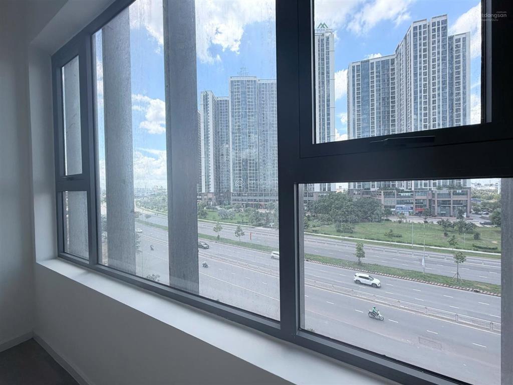 Giỏ hàng mua trực tiếp cđt, căn hộ office vuông vức 45 m2, trần cao 4,5 m, giá 3,2 tỷ