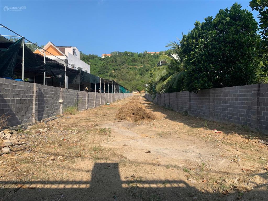 Bán lô đất mặt tiền quốc lộ 1a, bắc nha trang, phù hợp làm kho bãi nhà xưởng