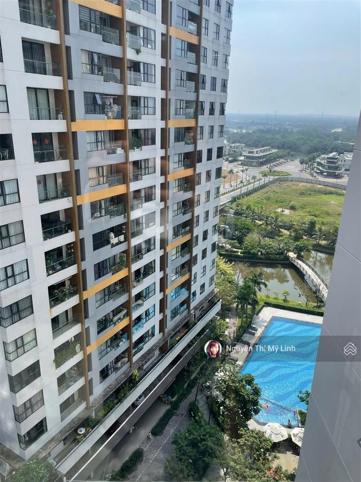 Cần bán căn hộ mizuki 56m2 hướng đông giá chỉ 3,670 tỷ view mát, full nt.  linh 0933 868 ***