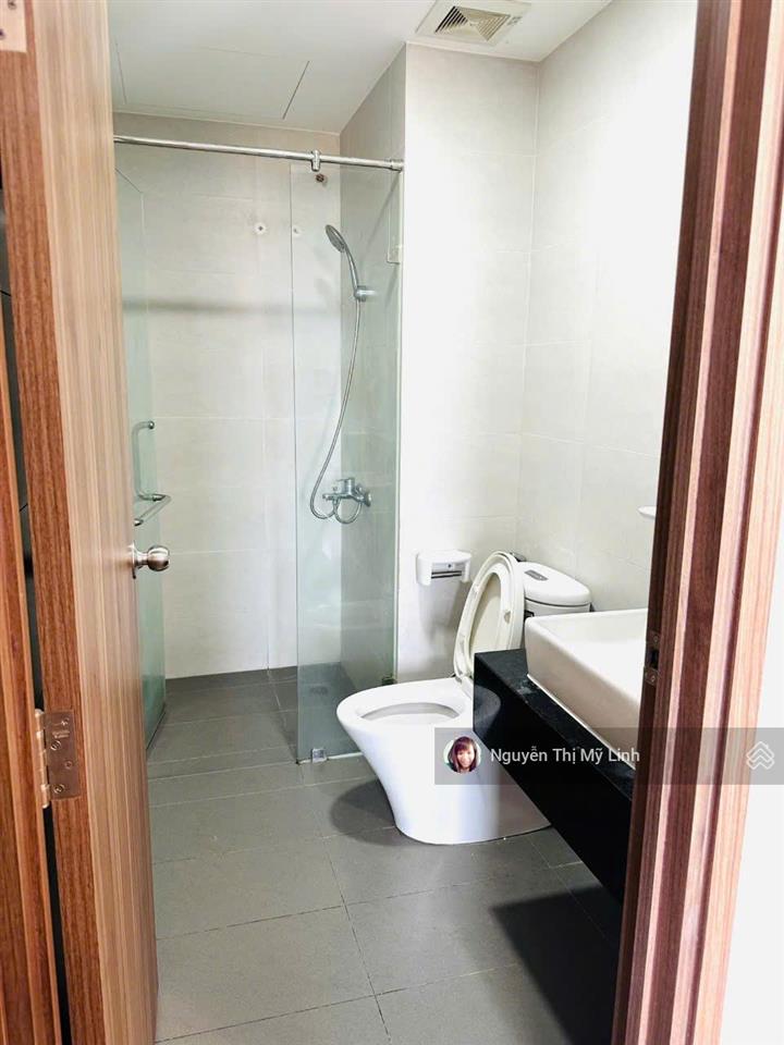 Cần cho thuê căn góc mizuki park 2pn ,2wc giá 10tr/tháng có máy lạnh.  linh 0933 868 ***
