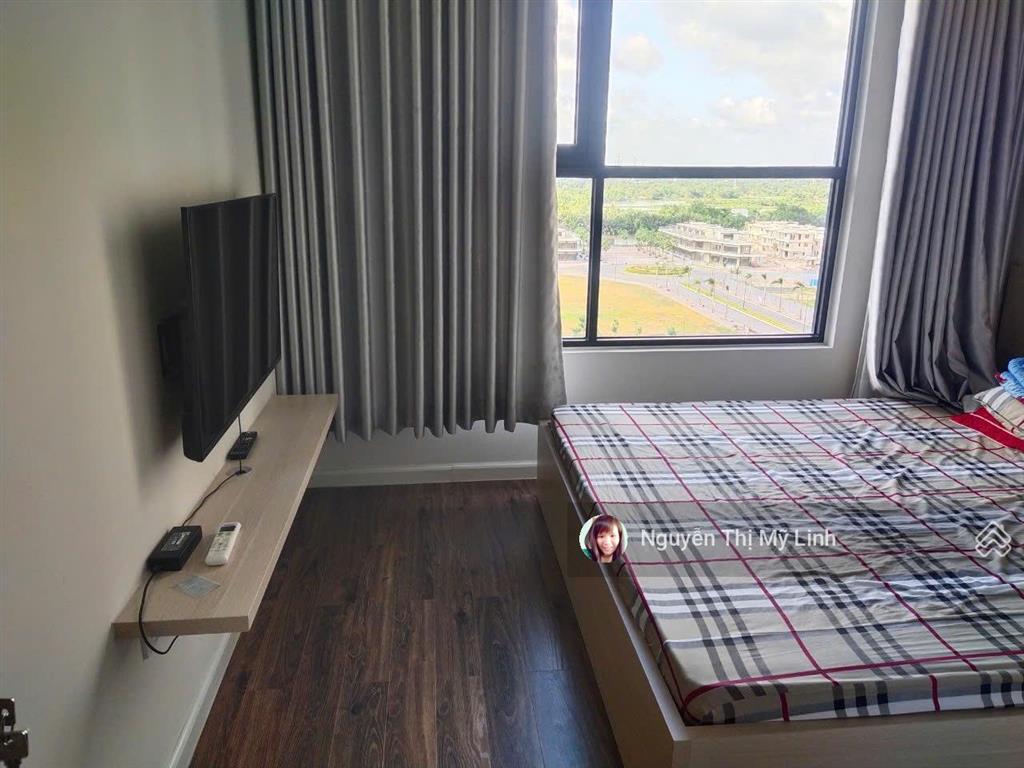 Cần cho thuê căn góc mizuki park 2pn ,2wc giá 10tr/tháng có máy lạnh.  linh 0933 868 ***