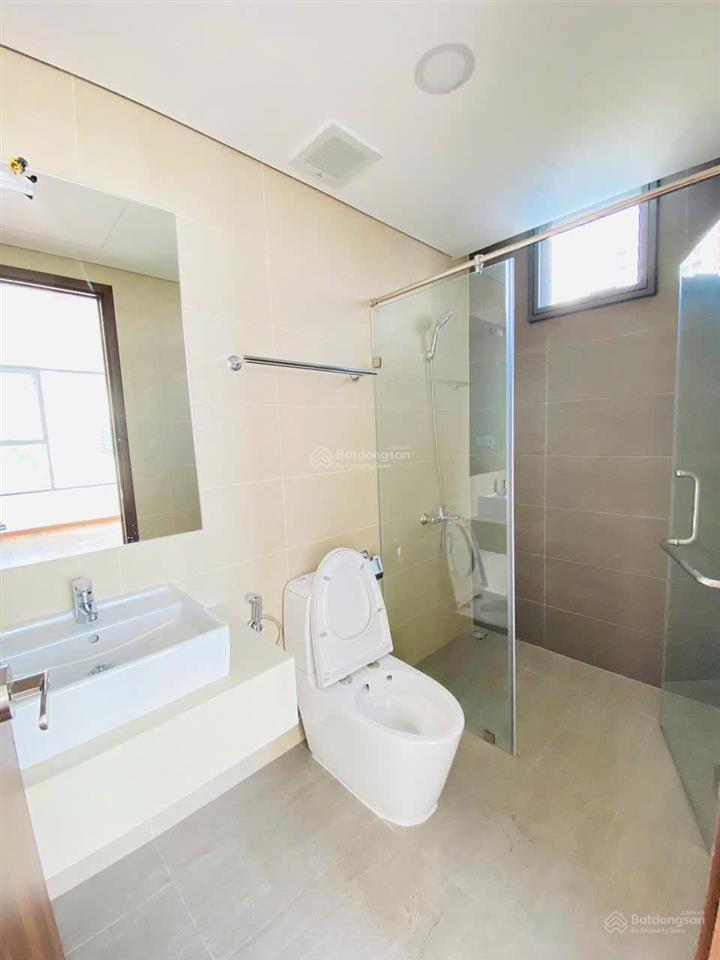 Cần cho thuê căn góc 111m2 mizuki park 3pn, 3wc giá 16 tr/tháng view thoáng.  linh 0933 868 ***