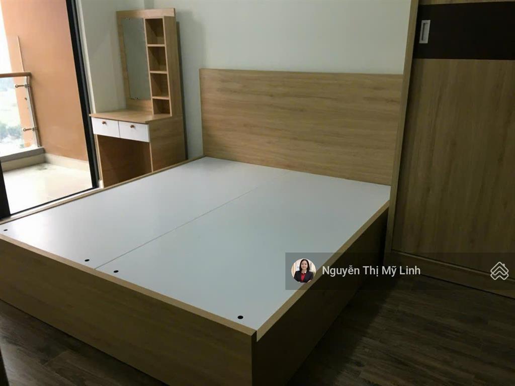 Cần bán căn hộ mizuki park 2pn,2wc có nội thất giá 4 tỷ view trục đường chính .  linh 0933 868 ***