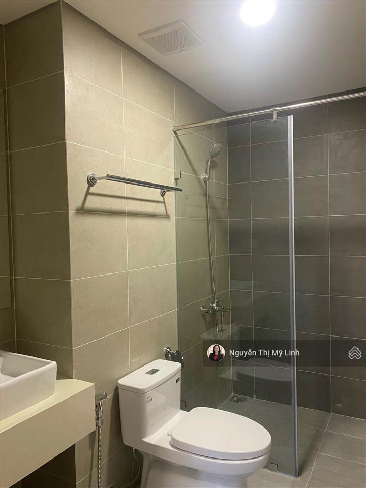 Cần bán căn hộ mp678 (2pn 1wc) giá chỉ 3,7 tỷ view quận 1, sổ hồng riêng.  linh 0933 868 ***