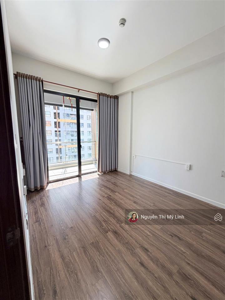 Cần cho thuê căn hộ mizuki park 2pn, 2wc có nội thất giá 11tr/tháng.  linh 0933 868 ***
