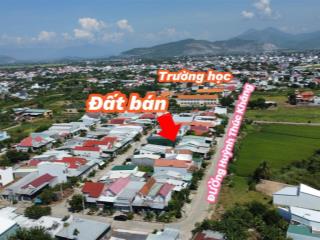 Đất đẹp tái định cư diên toàn đường rộng 13m gần cạnh trường học và chợ đông dinh