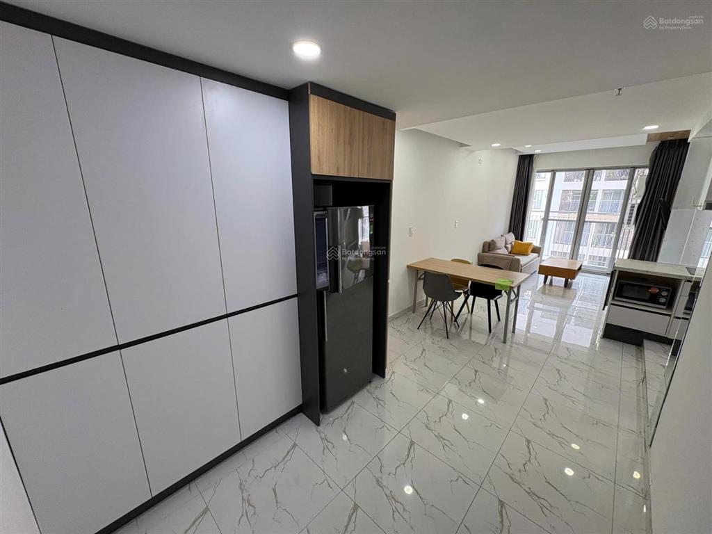 Chính chủ cho thuê scenic valley 1, 77m2, 2pn, 2wc giá 15 triệu  0914 860 ***