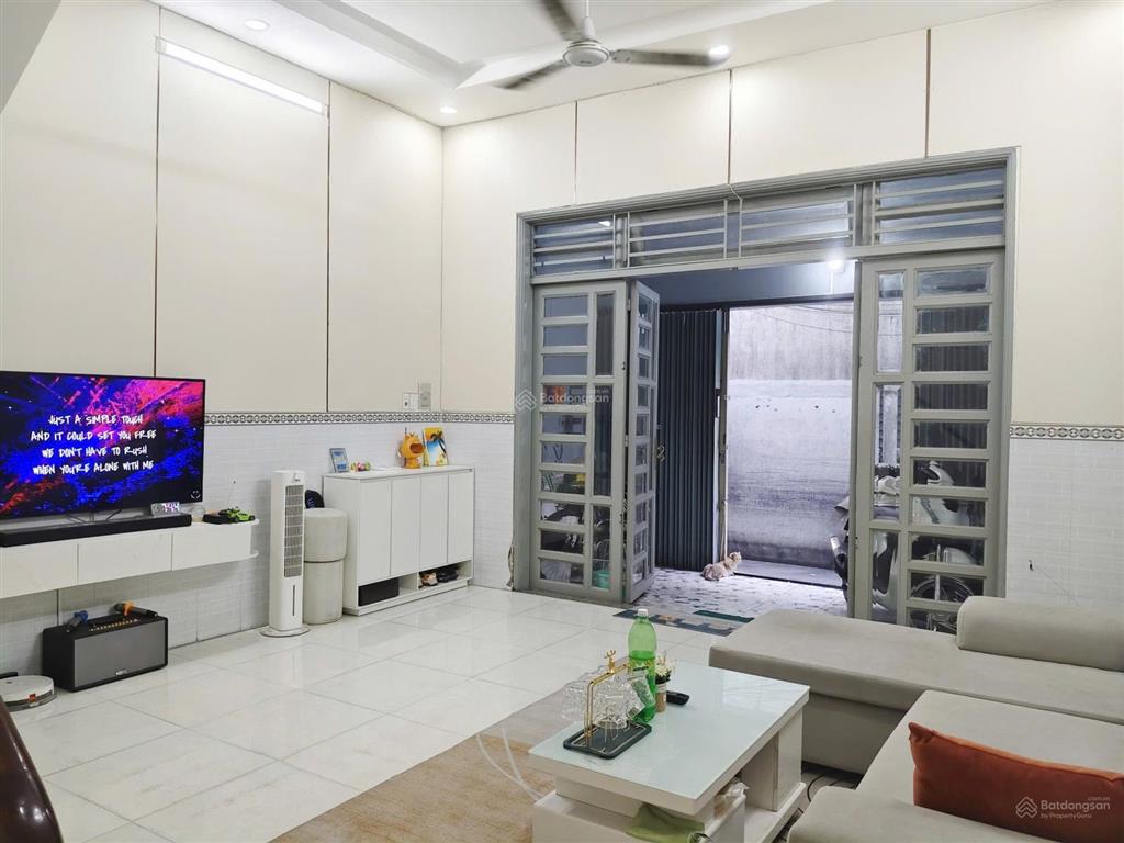 Bán nhà 5x12m, 1 lầu, 2pn, đht 42, q12. 3ty7 sát kdc an sương