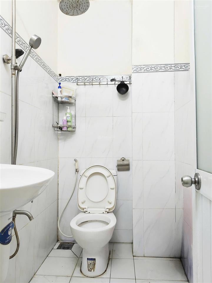 Bán nhà 5x12m, 1 lầu, 2pn, đht 42, q12. 3ty7 sát kdc an sương