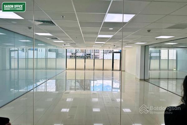 Cho thuê sàn rộng tòa nhà văn phòng gò vấp
