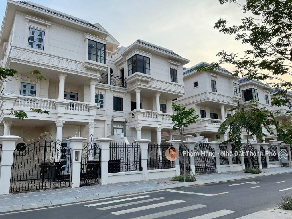 Bán cặp nhà cityland căn góc sẵn thang máy