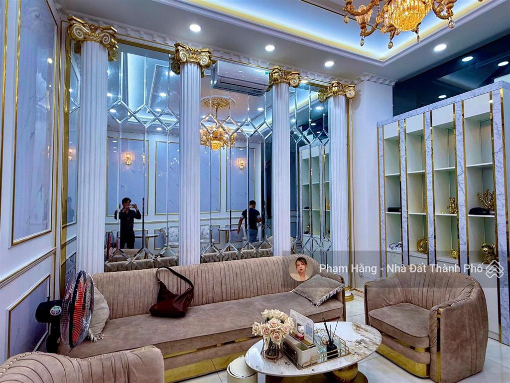Cho thuê nguyên căn cityland dương quảng hàm