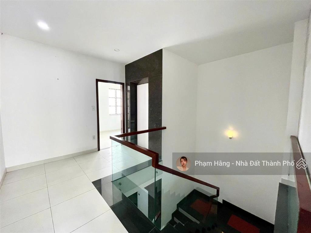 Nguyên căn cityland làm chdv chỉ 38tr/tháng