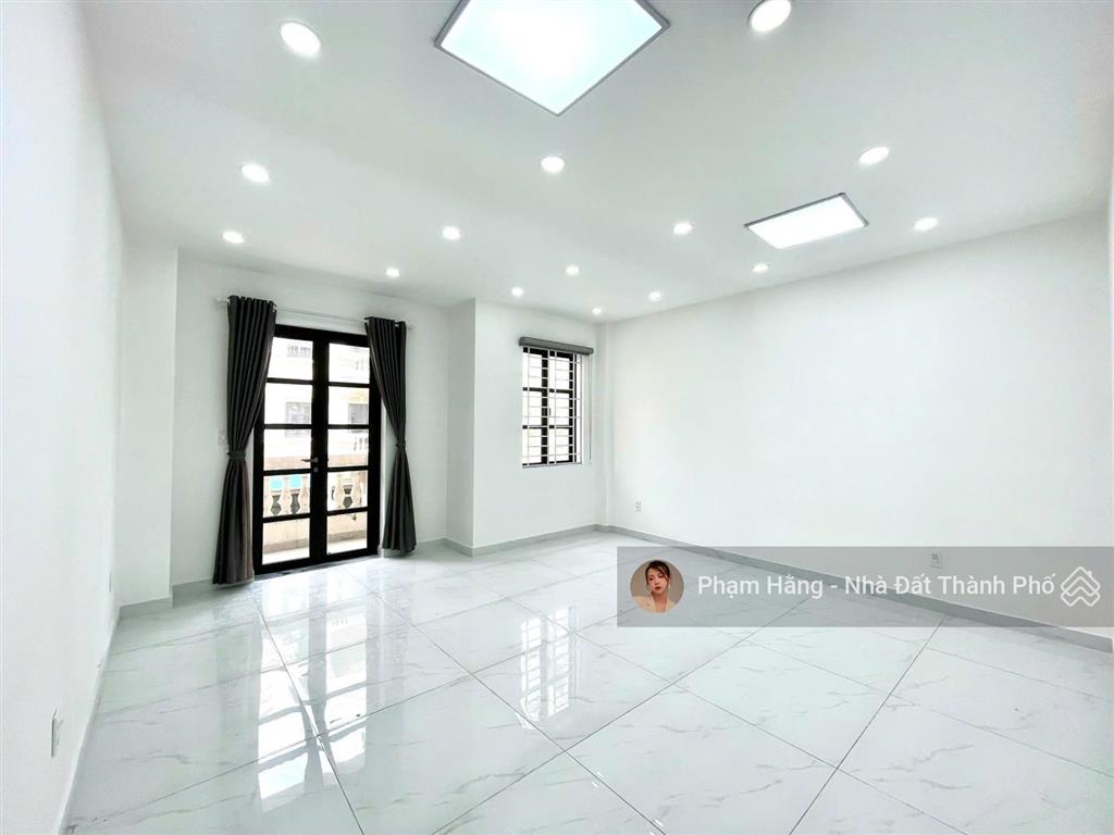 Nguyên căn cityland làm chdv chỉ 38tr/tháng