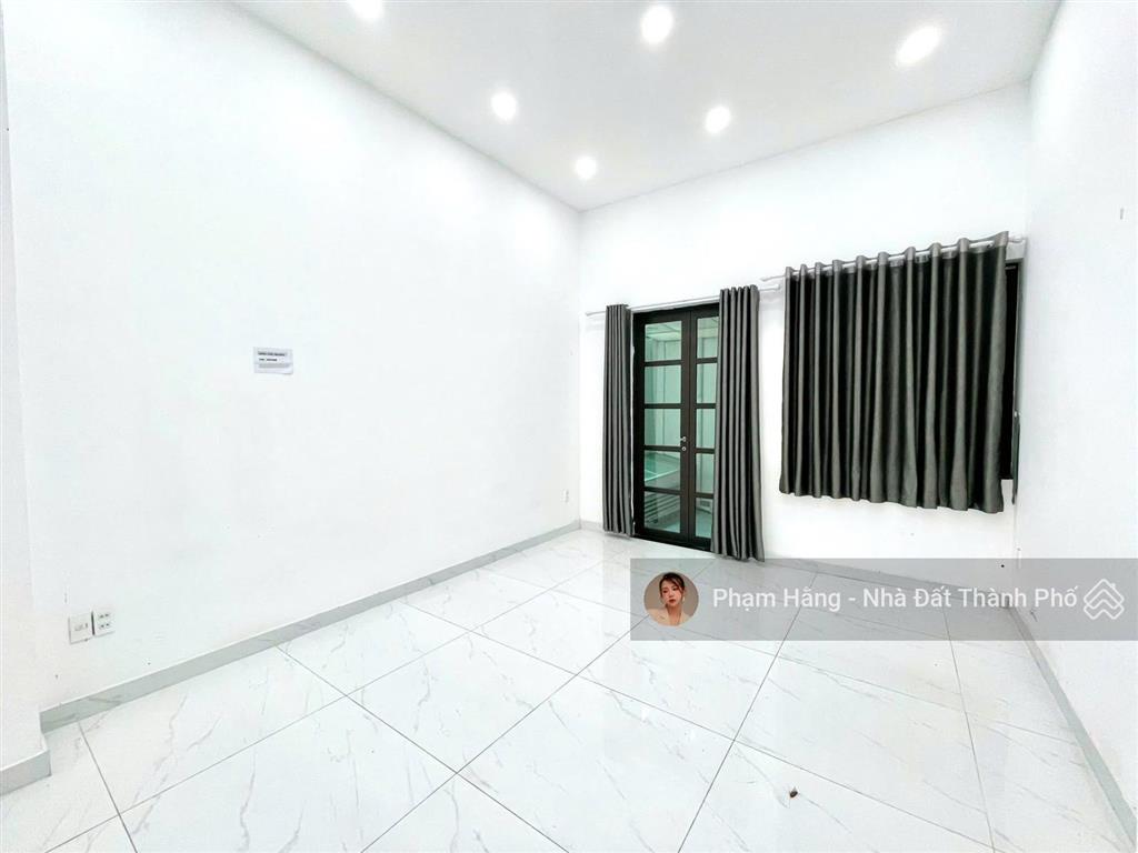 Nguyên căn cityland làm chdv chỉ 38tr/tháng