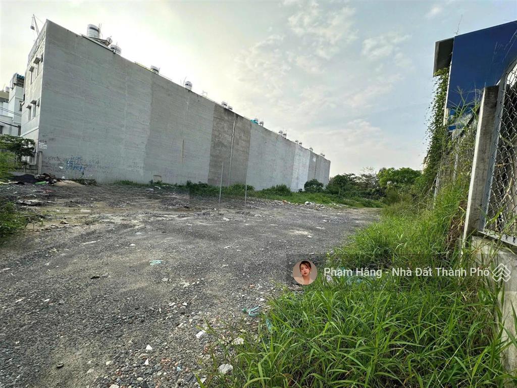 Cho thuê đất tô ngọc vân q12 1800m2 giá 60tr/tháng