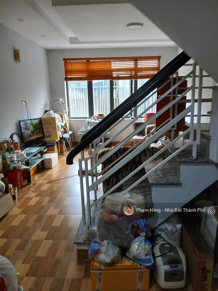 Bán căn góc 2 mặt tiền ngay huỳnh mẫn đạt  vũ ngọc phương dt 4x10m 1 trệt 2 lầu 1 mcct