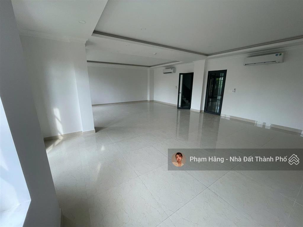 Cho thuê căn đôi cityland 10x20m