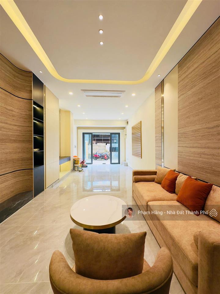 Bán nhà 3 tầng hẻm xe hơi full nội thất có thang máy