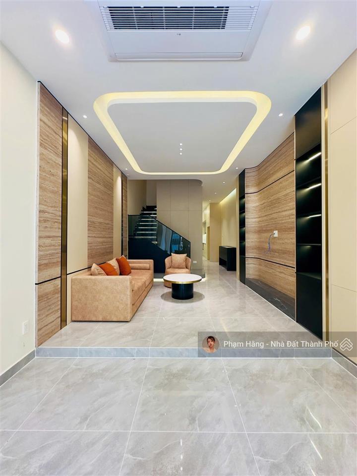 Bán nhà 3 tầng hẻm xe hơi full nội thất có thang máy