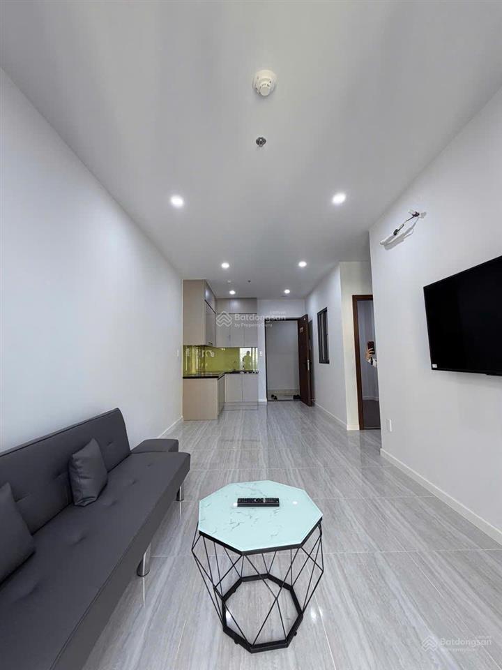 Ngộp bank cần ra gấp căn bcons city  tháp emerald có cam kết thuê 12tr/tháng, mà new 100%