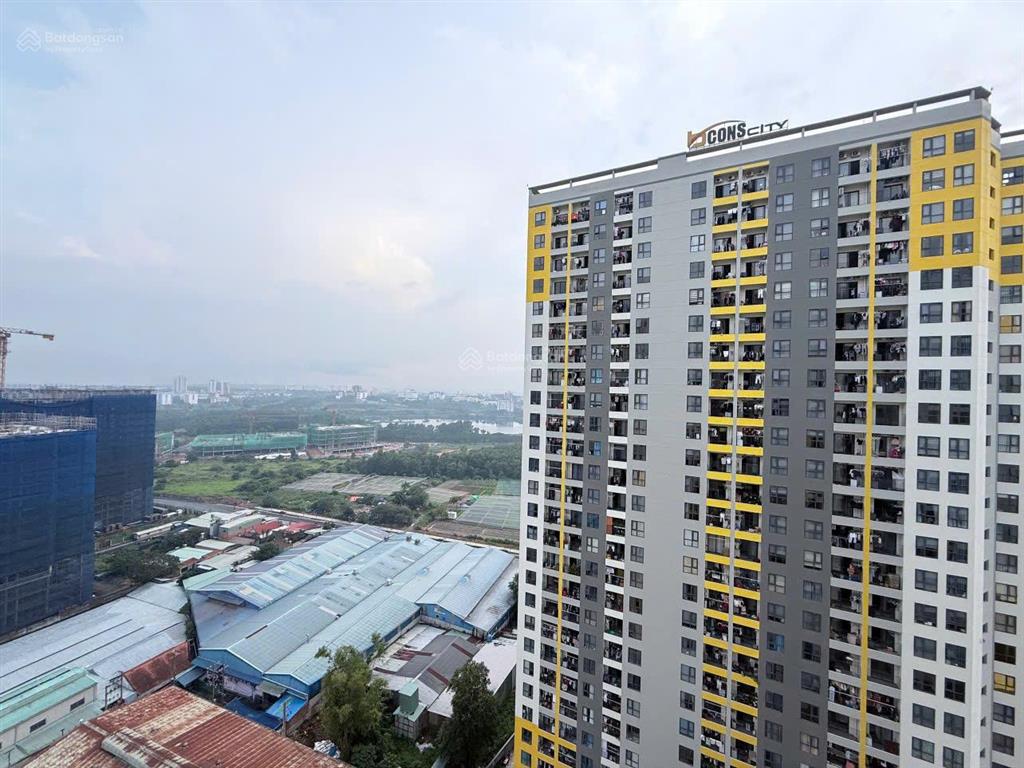 Ngộp bank cần ra gấp căn bcons city  tháp emerald có cam kết thuê 12tr/tháng, mà new 100%