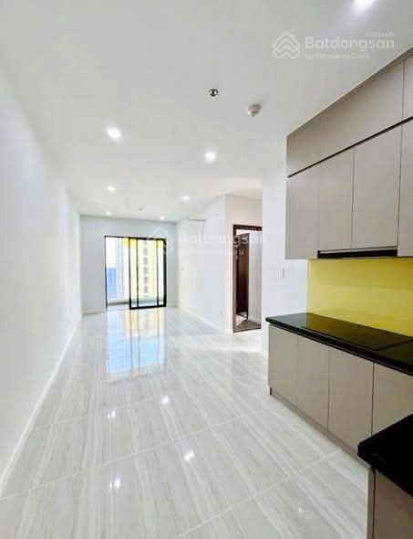 Bán căn 2pn emerald giá rẻ nhất hướng đông nam, nhà mới xây 6 tháng, hđ sẳn không vướng bank.