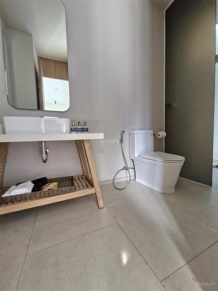 Cho thuê biệt thự tại khu du lịch wyndham garden dương tơ bãi trường phú quốc 180m2, 2pn, 2wc