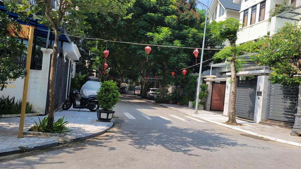 Biệt thự an khang dương nội mặt tiền 12m cận hồ thiên văn học giá 39 tỷ