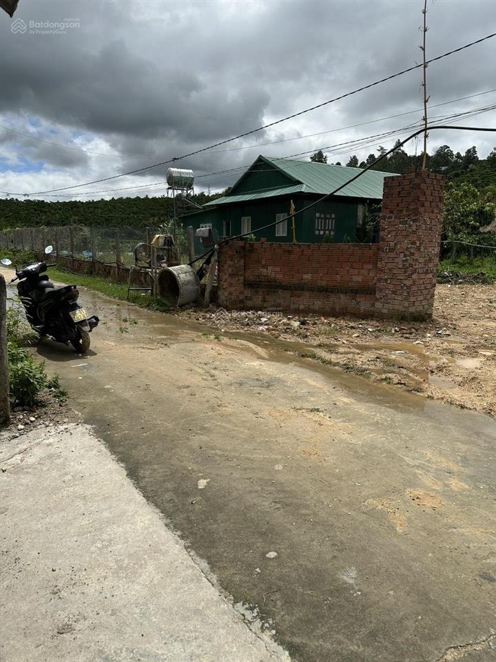 Tôi cần bán gấp đất nhà vườn (cách chợ đinh văn 2km) xã đạ đờn, lâm hà. dt 3014m2, giá 3,6tỷ