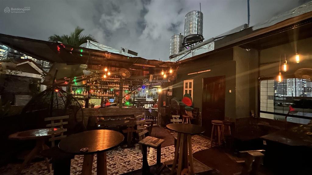 Cho thuê nhà + bar tại phạm viết chánh