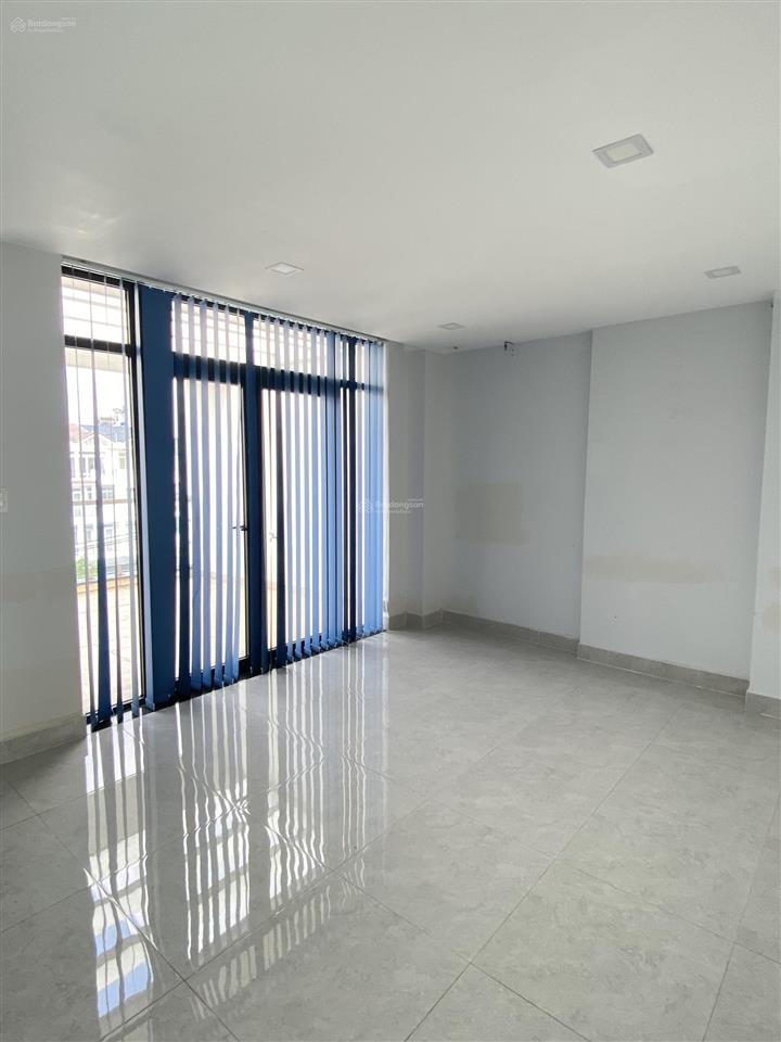 Cho thuê nhà mặt phố mt phạm hùng, đại phúc green villas, 26tr/th, 100m², 5pn, 5wc