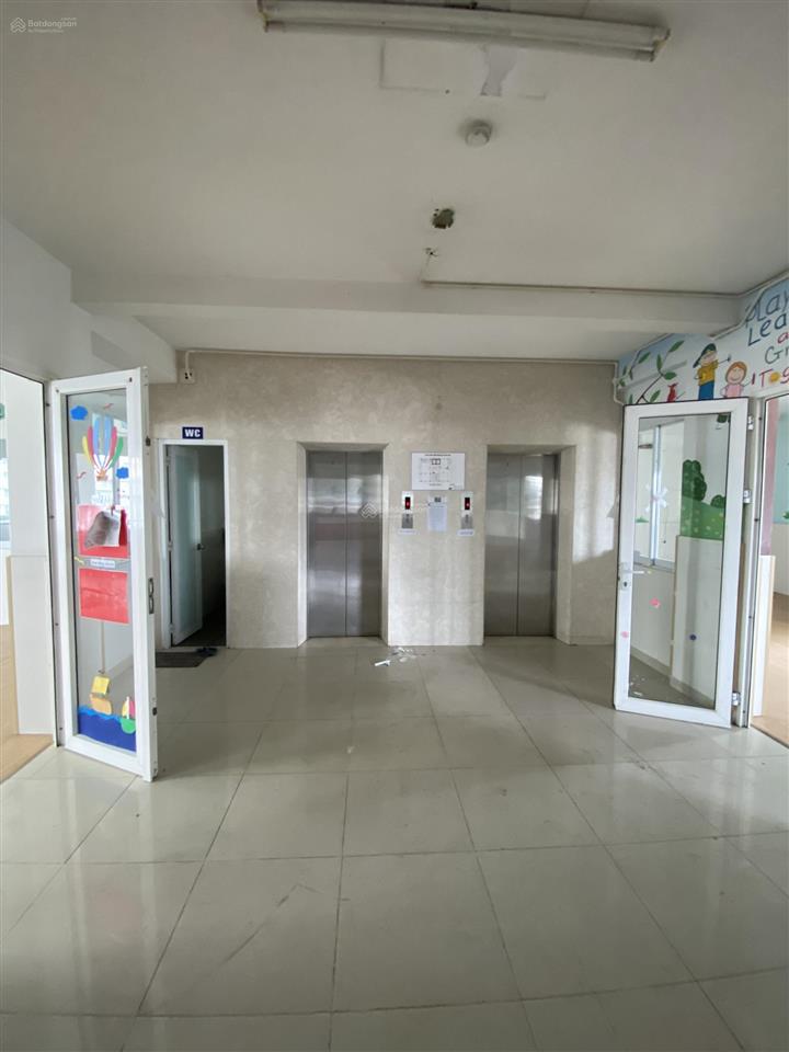Bán tòa nhà mt đường 9a trung sơn 1 hầm 6 lầu 2 thang máy dt 12 x 20m, giá 65 tỷ  0906 331 ***