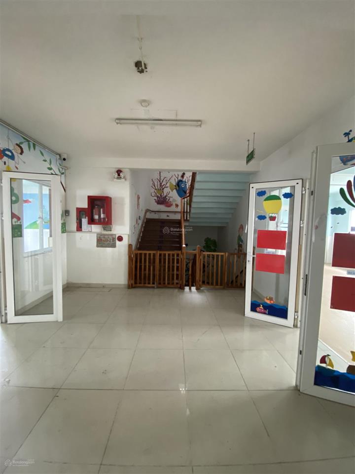 Bán tòa nhà mt đường 9a trung sơn 1 hầm 6 lầu 2 thang máy dt 12 x 20m, giá 65 tỷ  0906 331 ***