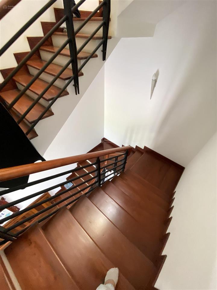 Bán căn nhà góc 2 mặt tiền đường lớn 22m, 6b intresco, bình hưng, bình chánh, 19 tỷ, 157.5 m2