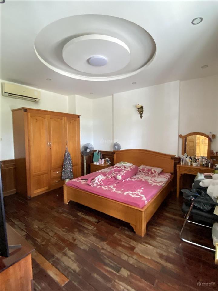 Bán căn nhà góc 2 mặt tiền đường lớn 22m, 6b intresco, bình hưng, bình chánh, 19 tỷ, 157.5 m2