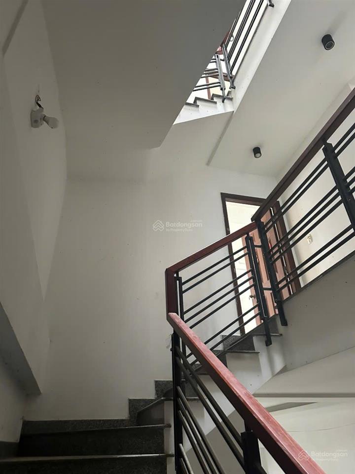 Bán nhà phố tại kdc t30, 8,7 tỷ, 100m2, 4pn, 5wc, pháp lý đầy đủ